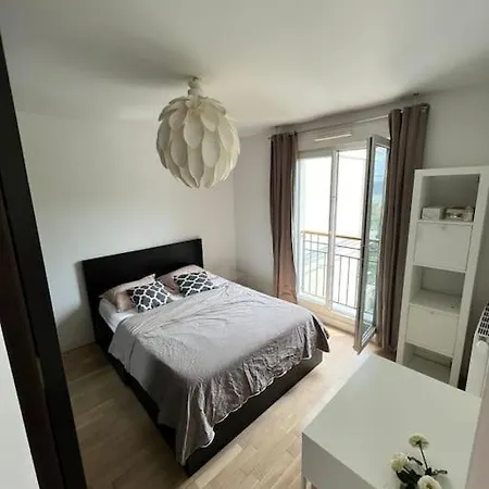 Διαμέρισμα 2 Pieces Proche La Defense Vue Tour Eiffel *