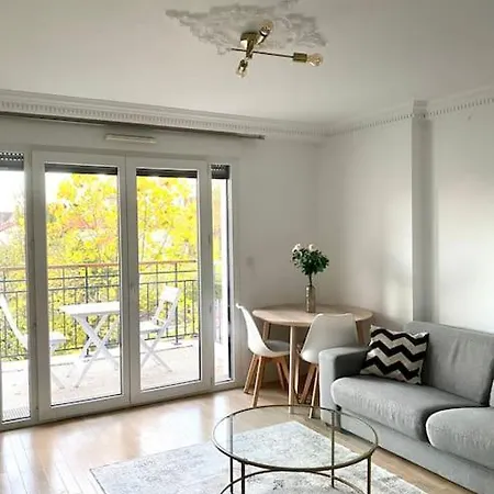 Διαμέρισμα 2 Pieces Proche La Defense Vue Tour Eiffel